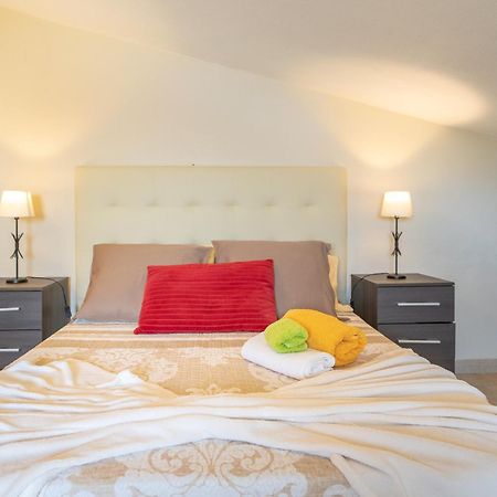 Apartamento Teixeira อาร์โกดากาเลียตา ภายนอก รูปภาพ